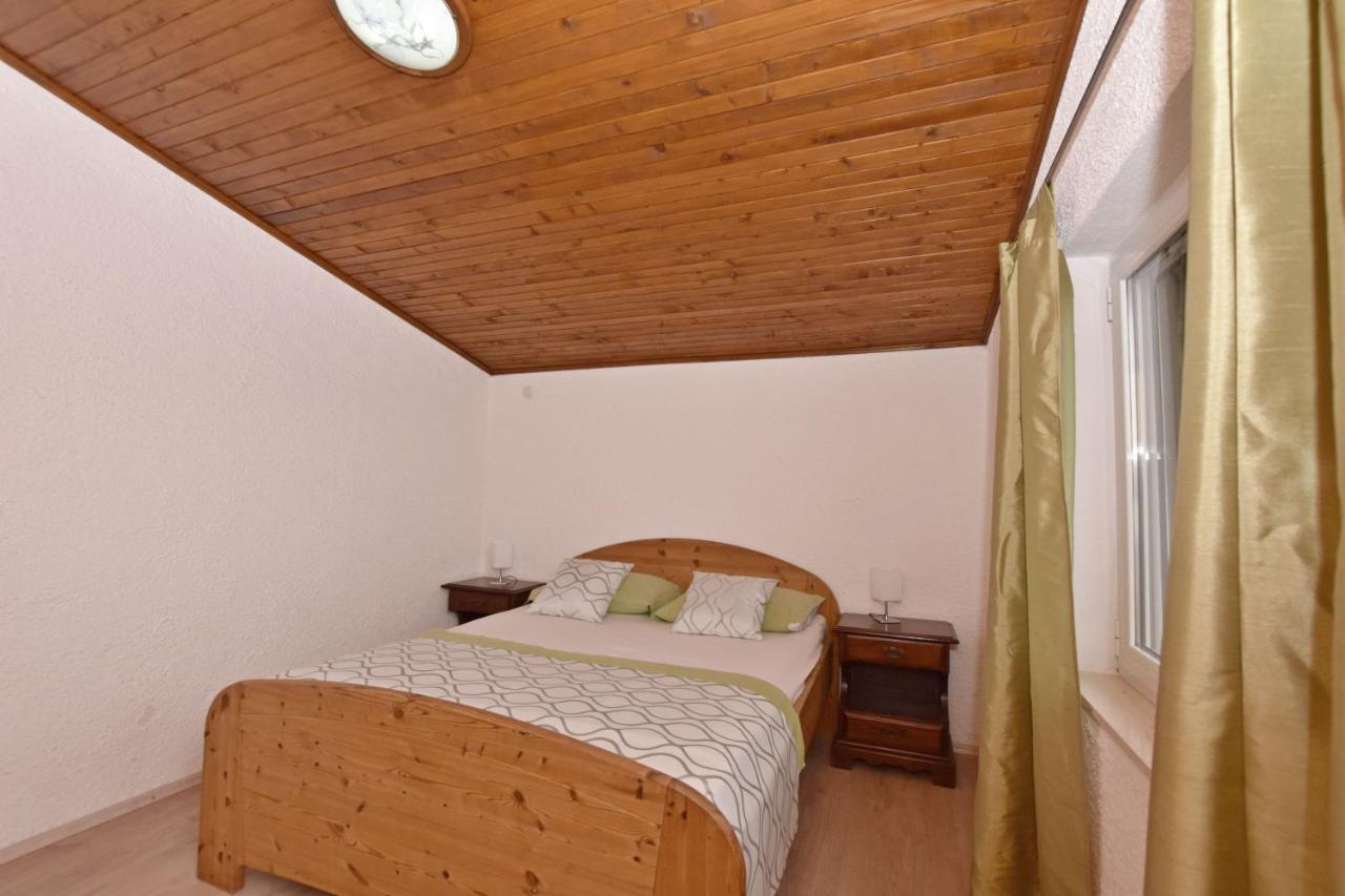 Apartments Mladen Duće Kültér fotó
