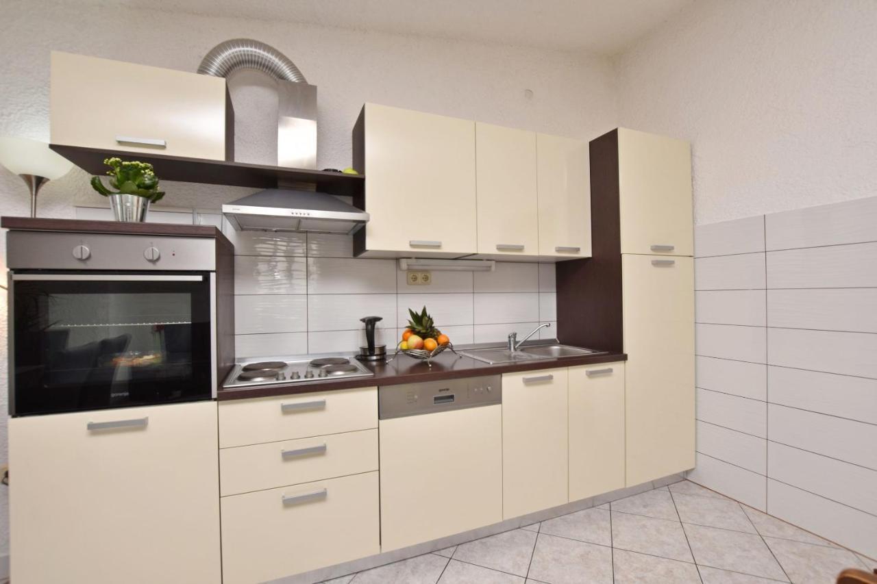 Apartments Mladen Duće Kültér fotó