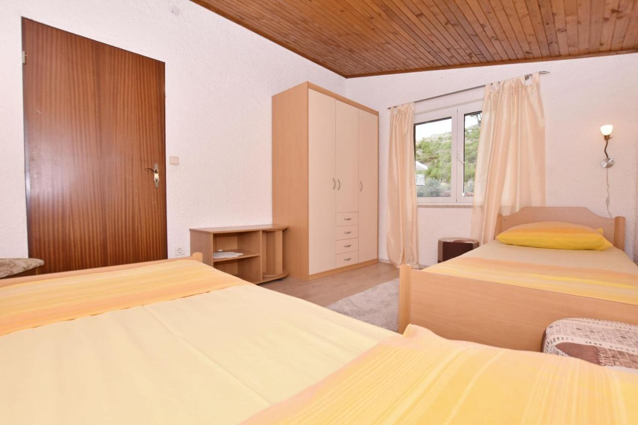 Apartments Mladen Duće Kültér fotó